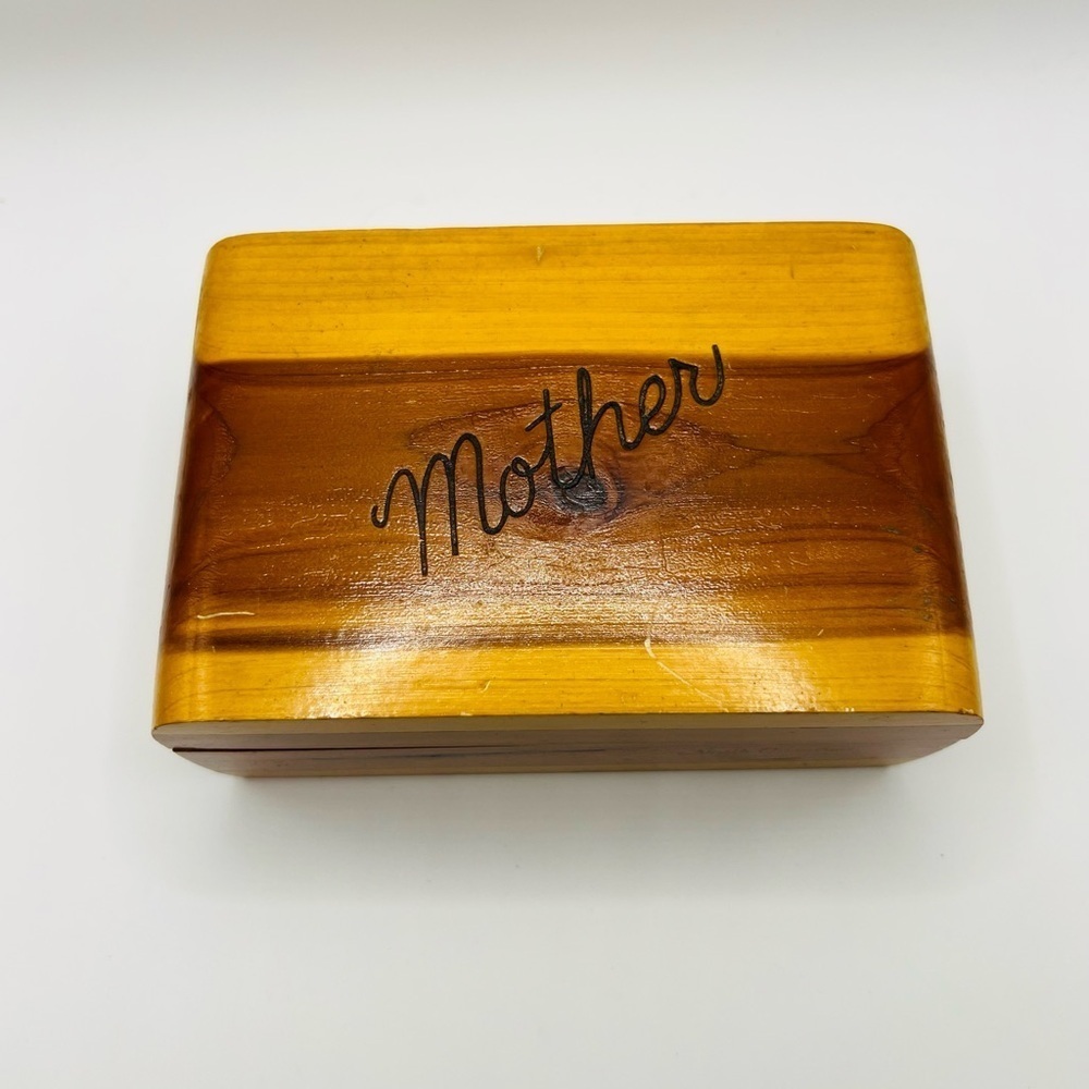 Vintage Cedar “Mother” Trinket Box North Carolina Souvenir Gift